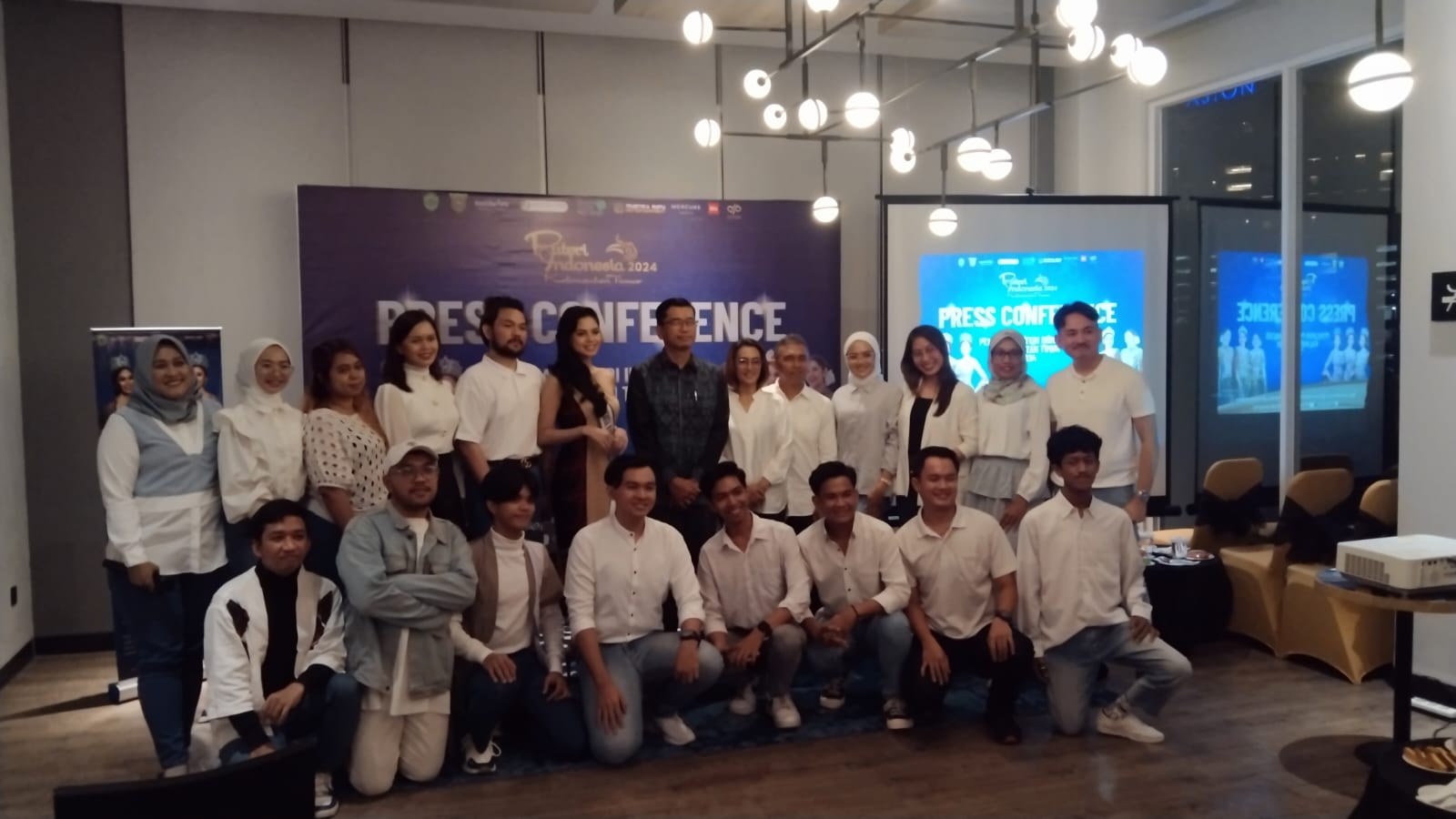 0f06add5-1aa2-4f5e-b0ad-4f1528074890