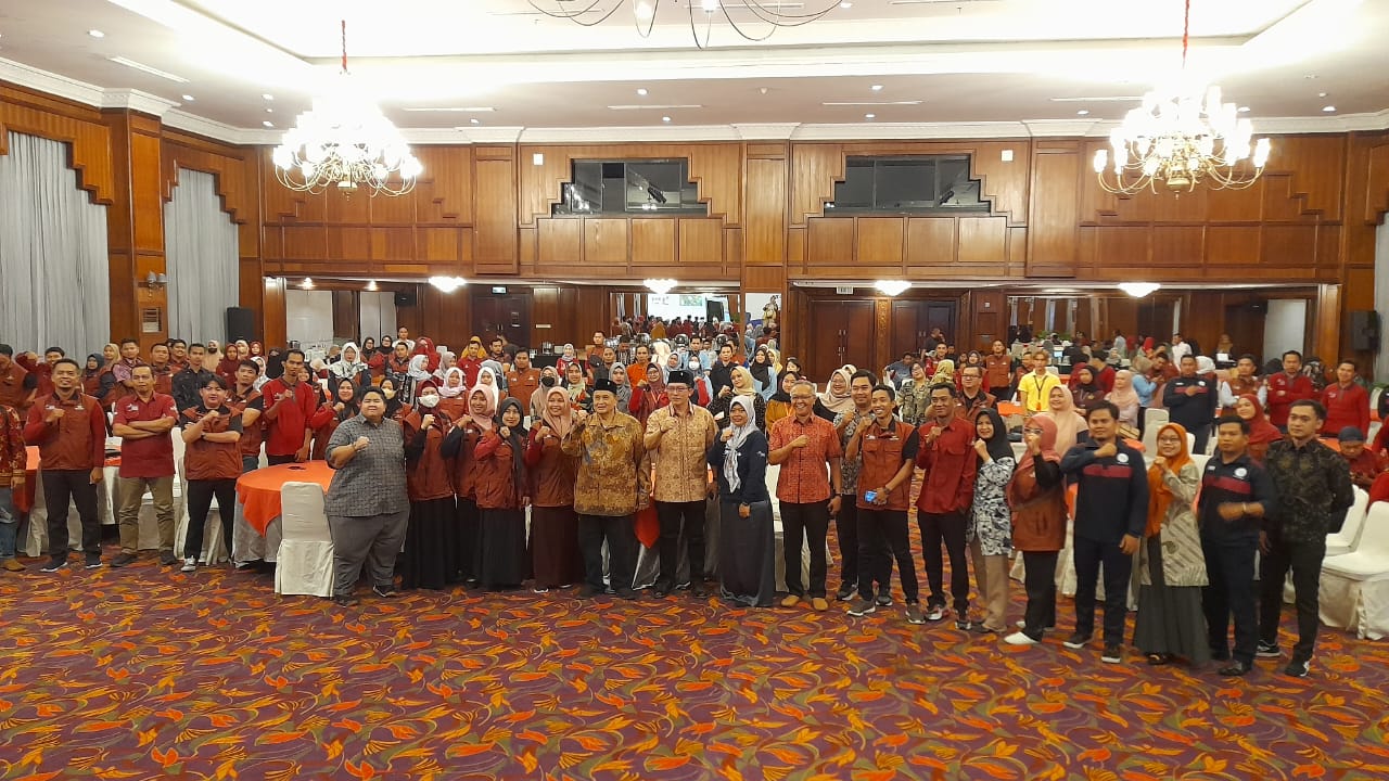 37034ead-9530-4369-b83c-8429246adf1b